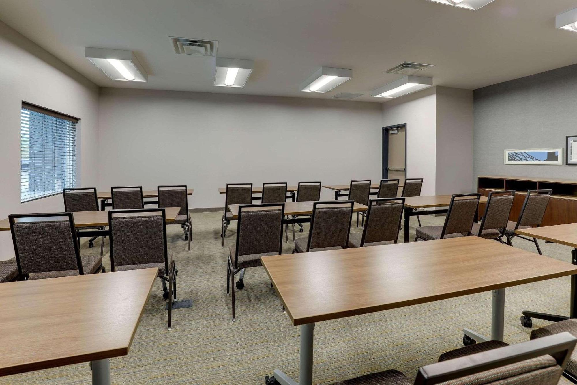 Country Inn & Suites By Radisson, Cumming Near Northside Hospital Forsyth Ngoại thất bức ảnh