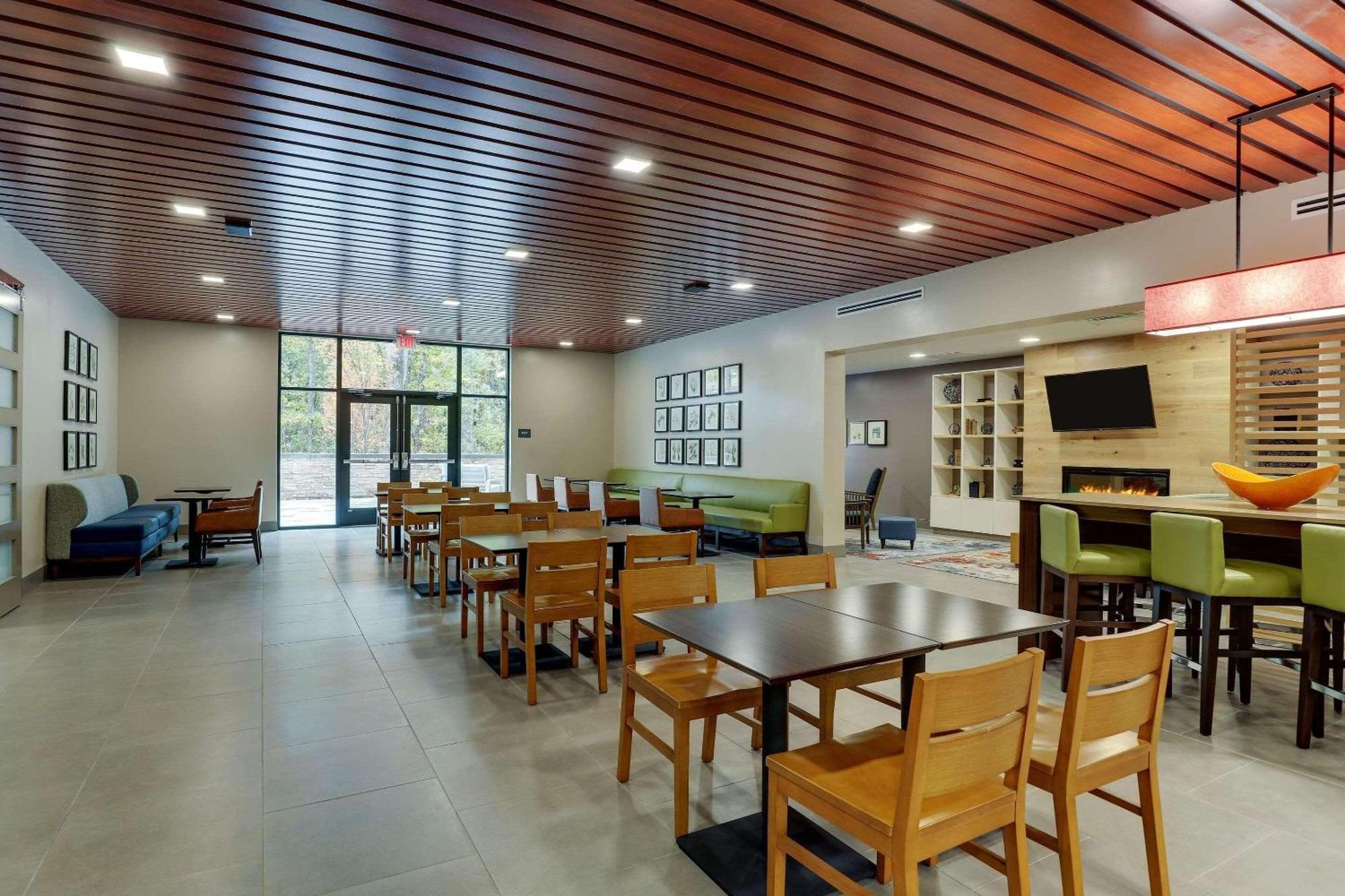 Country Inn & Suites By Radisson, Cumming Near Northside Hospital Forsyth Ngoại thất bức ảnh